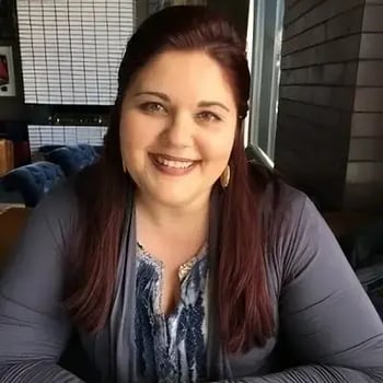 Simona Mills Bio Photo